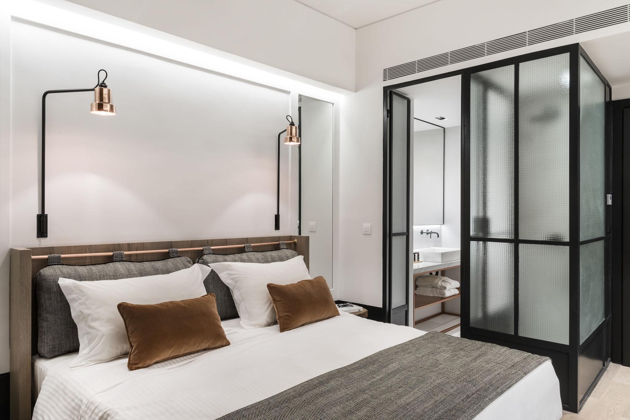 Inner, Double or Twin Bed