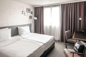Penta, Standard, King and Twin Beds