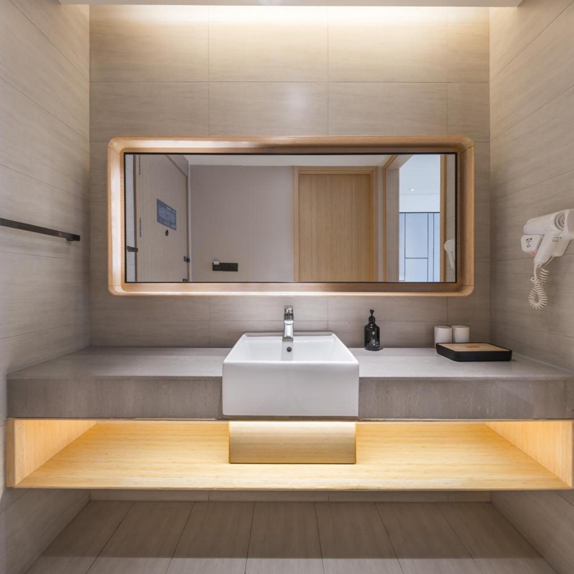 Ji Hotel (Shanghai The Bund Jinling East Road) 10/50