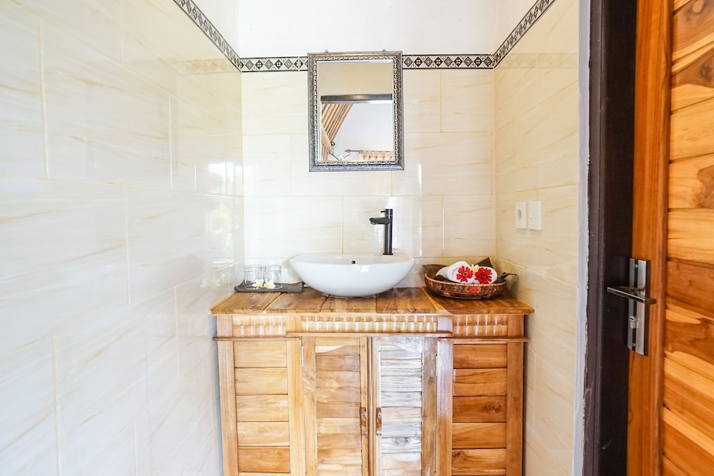 Penida Sunset Ocean View Bungalows 59/59