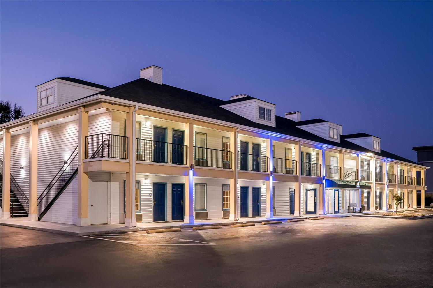 Days Inn by Wyndham Simpsonville 2/31