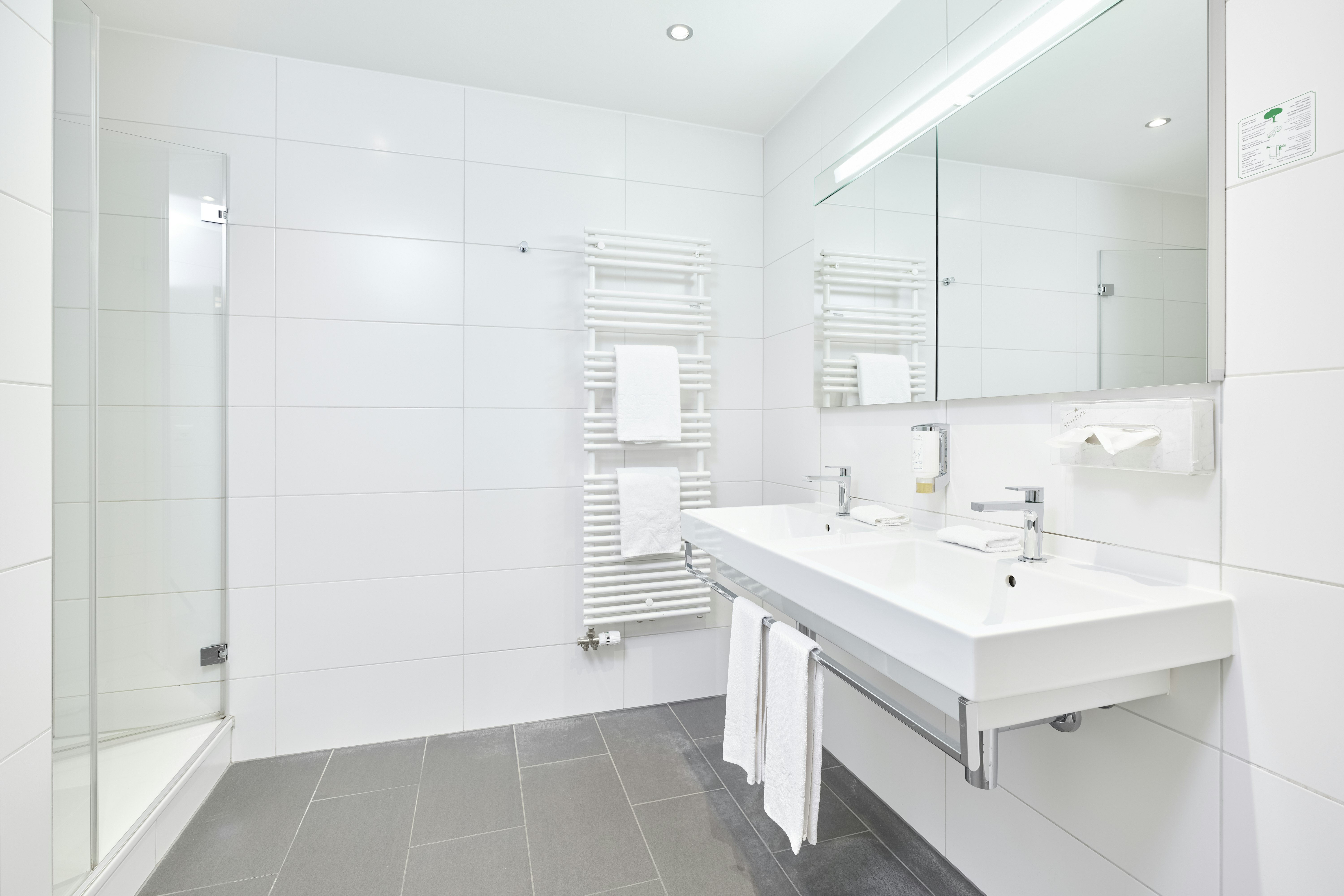 HOTEL ROCHAT 24/25