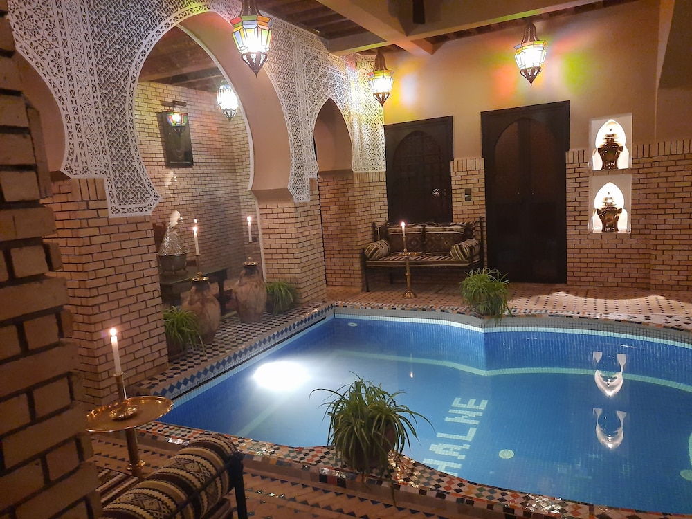 Riad Irhalne 28/50