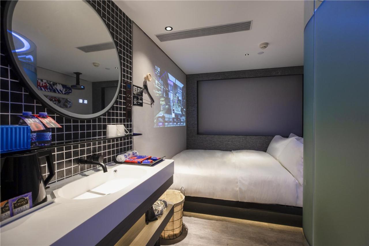 Fenk Attitude Hotel (Guangzhou Railway Station Store) 47/50