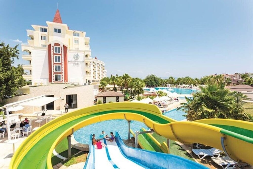 Garden of Sun Hotel 35/50