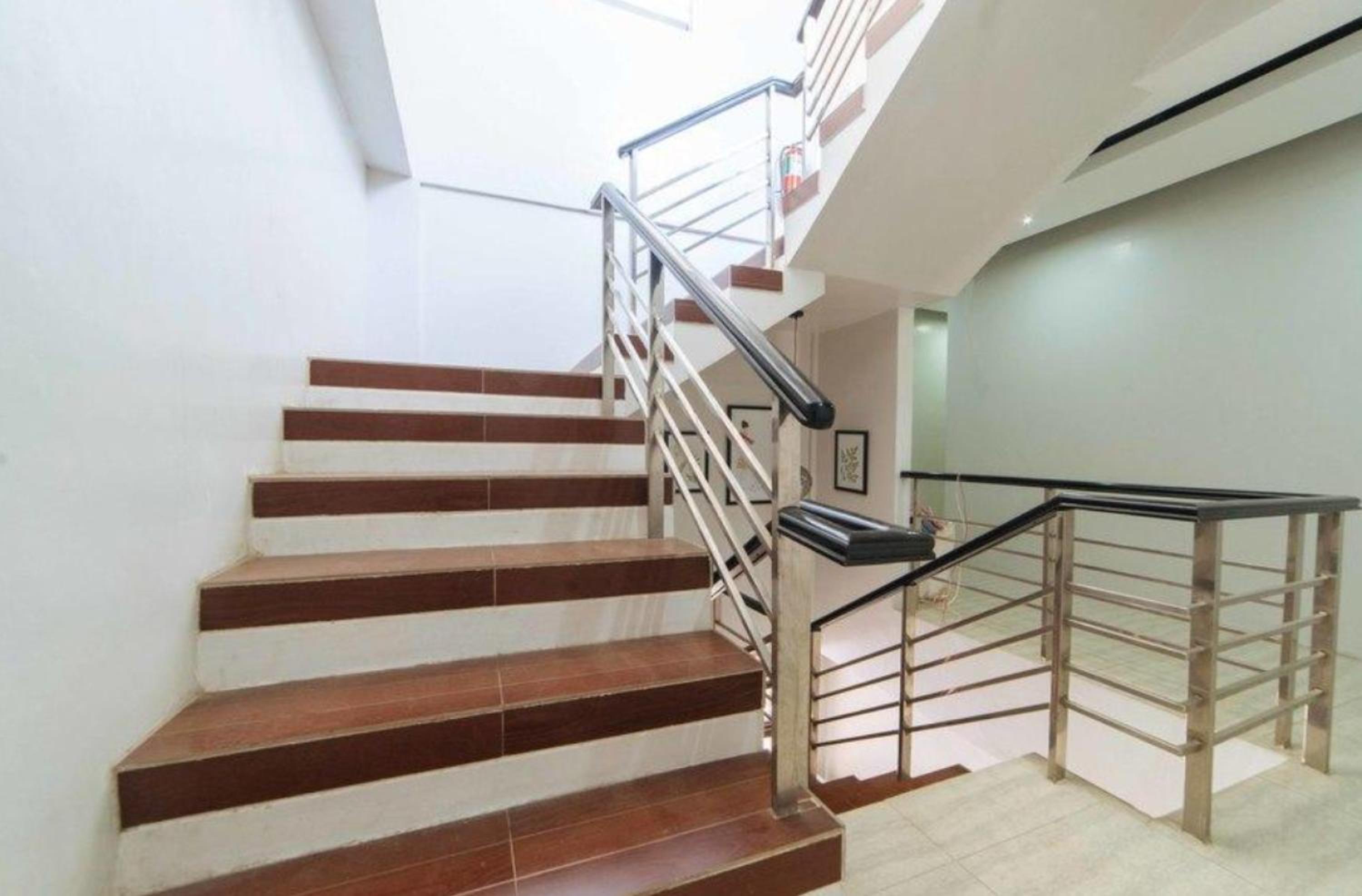 RedDoorz near G Mall Bajada Davao-Isolation Hotel 13/28