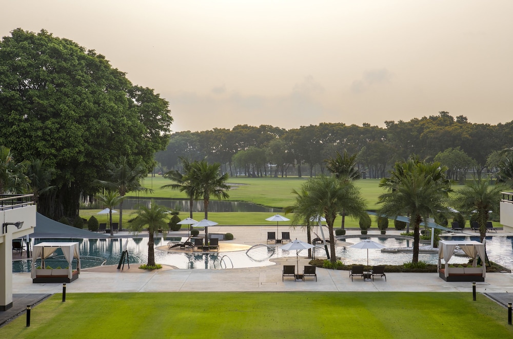Eastin Thana City Golf Resort Bangkok 42/50