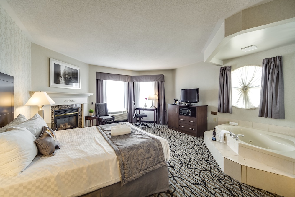 Monte Carlo Inn Oakville Suites 30/68