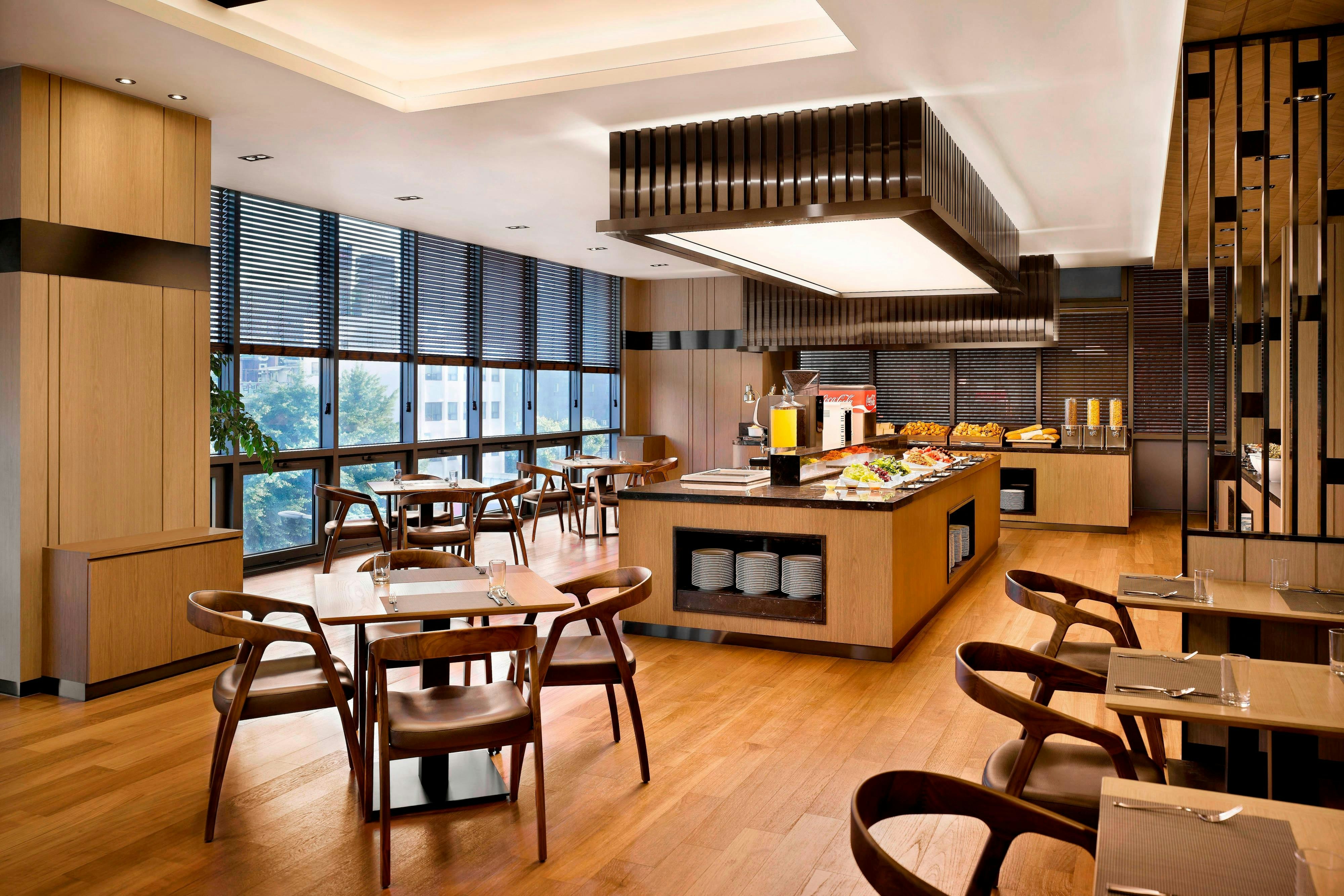 FAIRFIELD BY MARRIOTT SEOUL 21/27