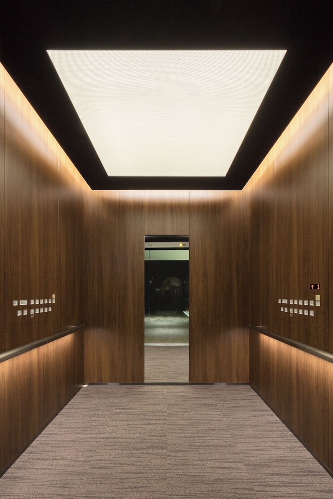 Hotel Comfact 24/38