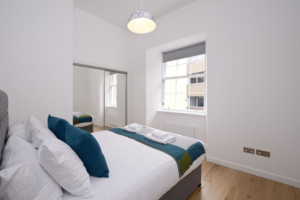 Destiny Scotland Apartments At Canning Street Lane 3/44