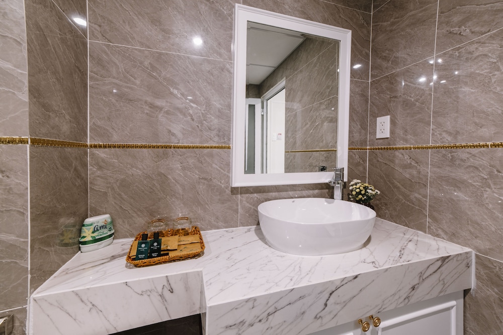 Minh Tam Phu Nhuan Hotel and Spa 43/50