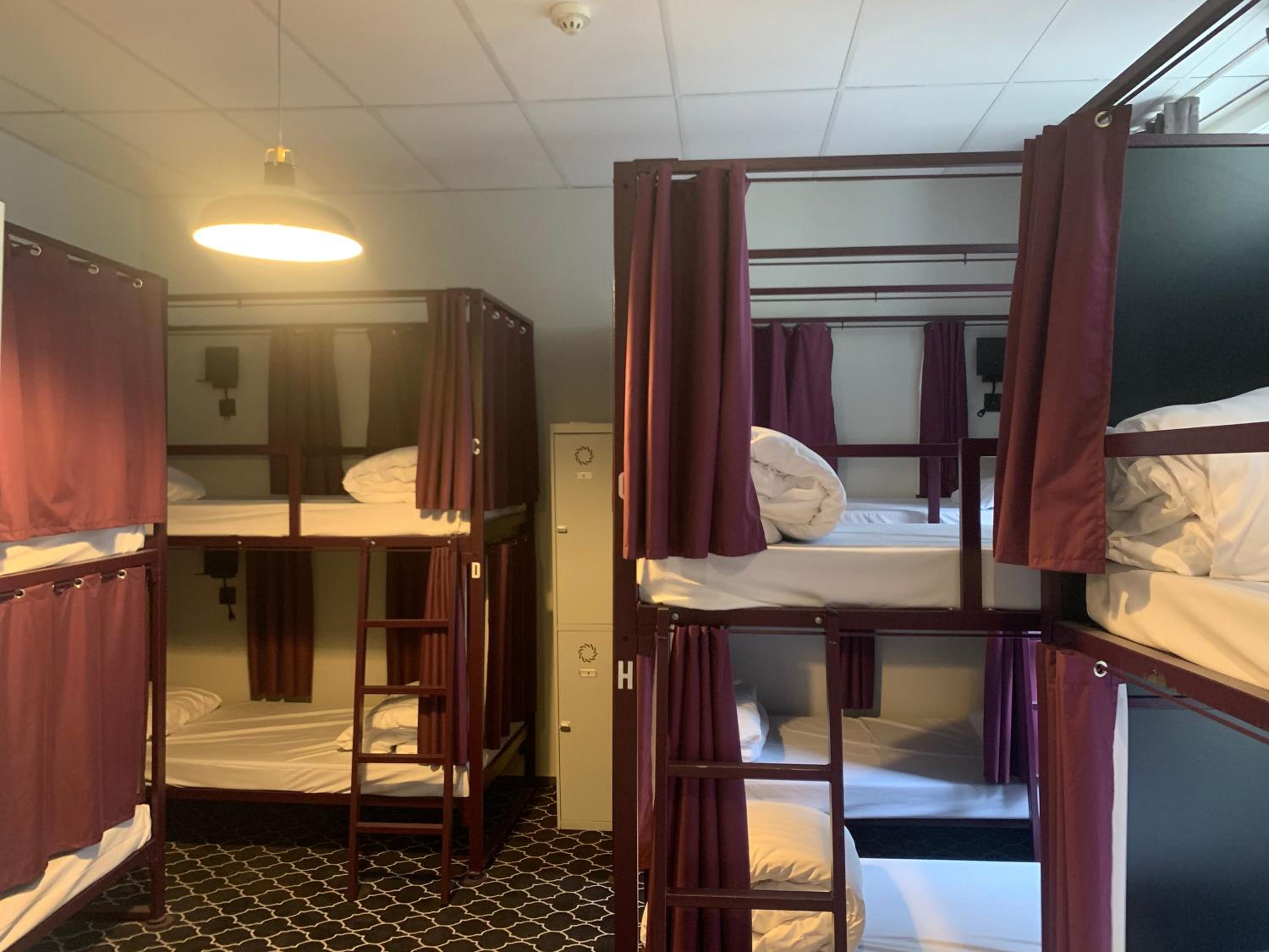 Mixed Dorm, 10 Beds