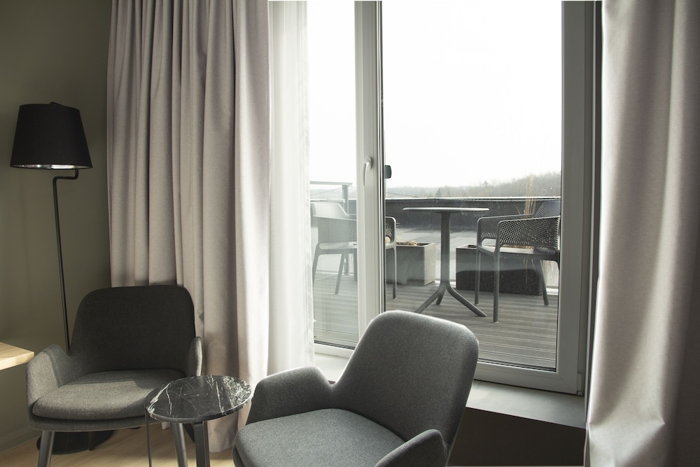 Park Inn by Radisson Vilnius Airport Hotel & Conference Centre 45/72