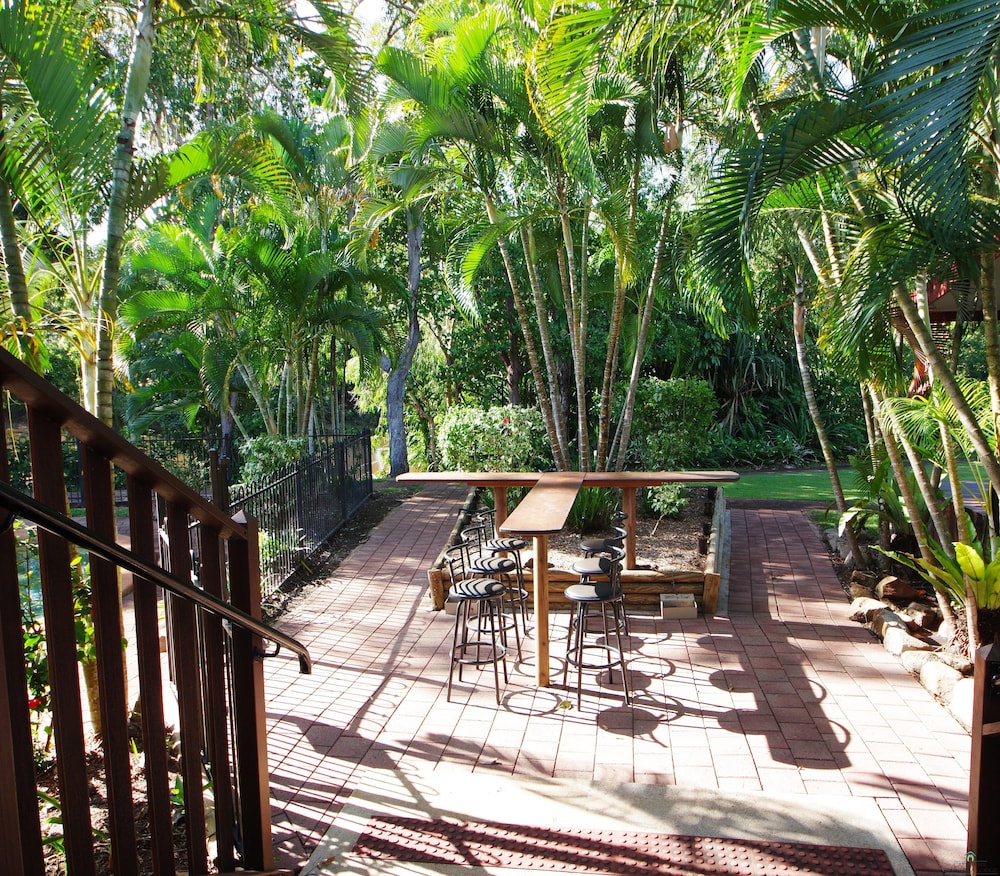 CAPE YORK PENINSULA LODGE 3/25