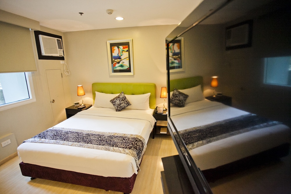 The Exchange Regency Residence Hotel 21/66
