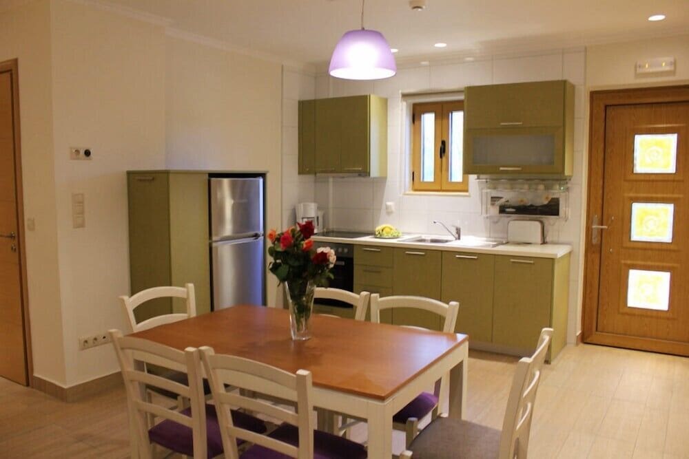 Niriides Luxury Villas 8/50