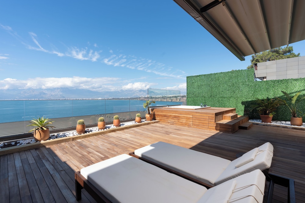 Perge Hotels - Adult Only 18 Plus 20/50