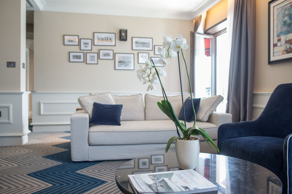 Boutique Hotel La Roche 24/50
