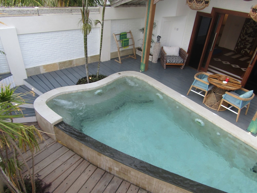 The White Key Luxury Villas 36/39