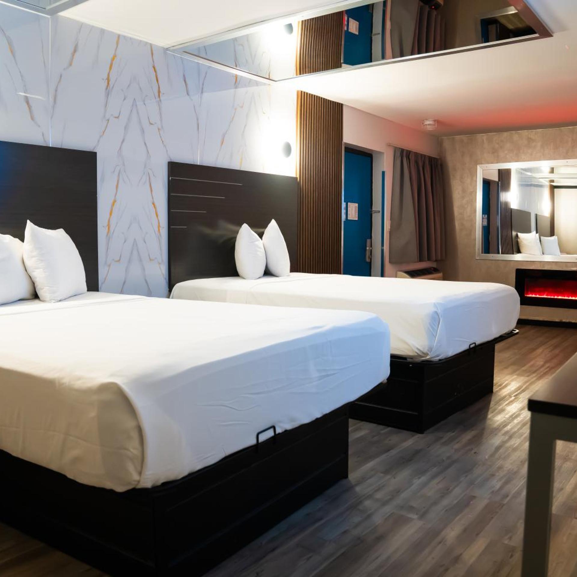Tremont Hotel Bronx 24/50