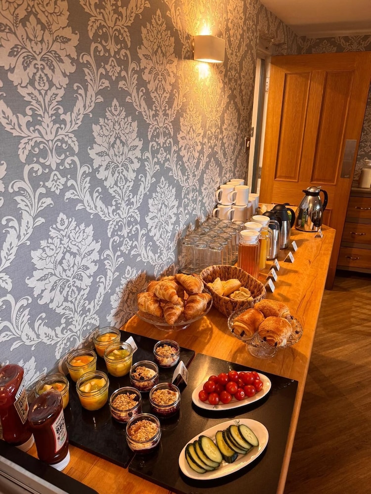 Regency Guest House 33/50