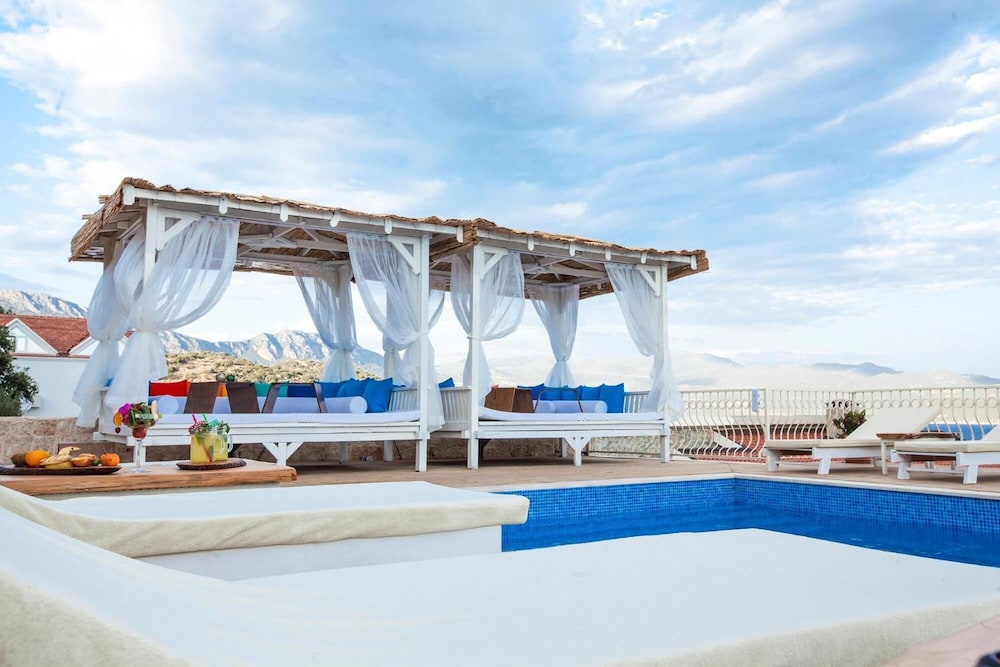 Marsala Hotel 56/64