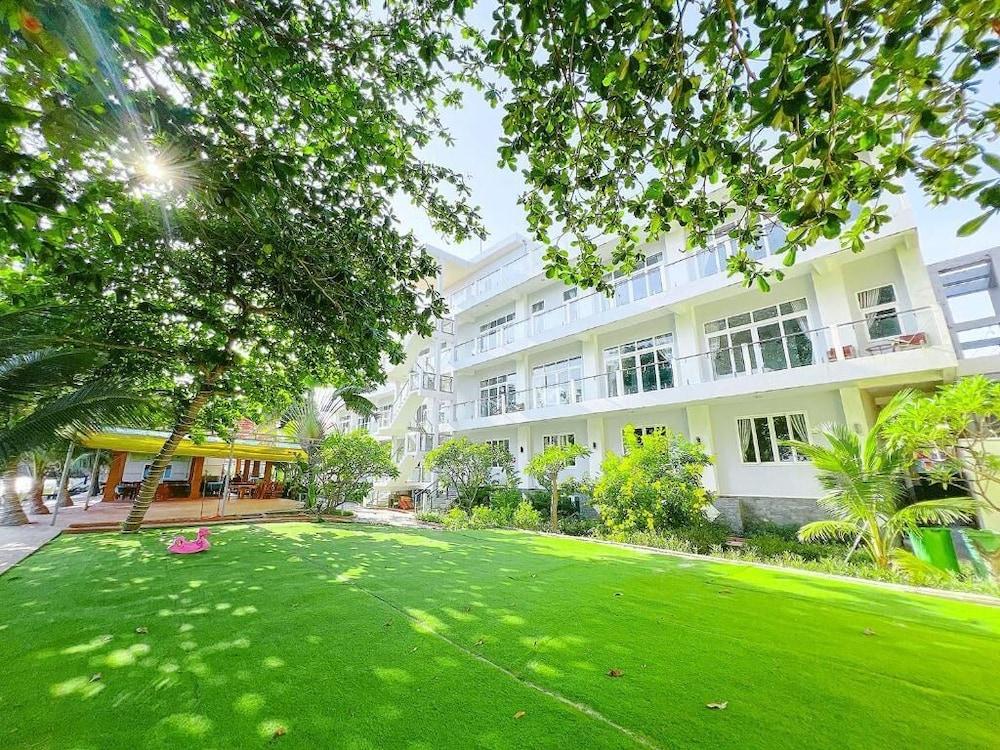 Sand Beach Resort 47/50