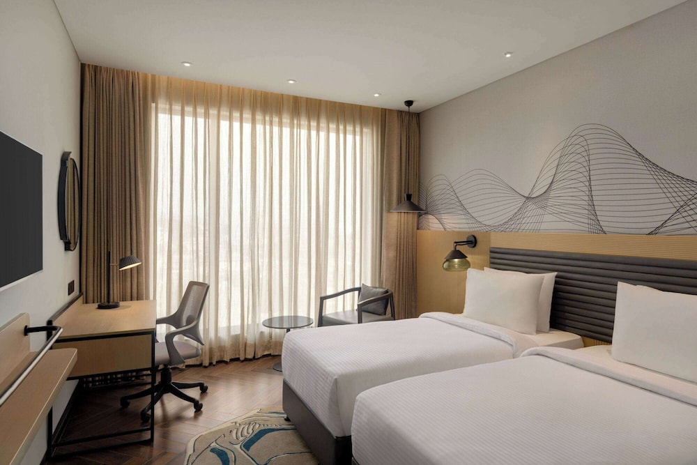 Ramada Encore By Wyndham Bhiwadi Phool Bagh Chowk 25/53