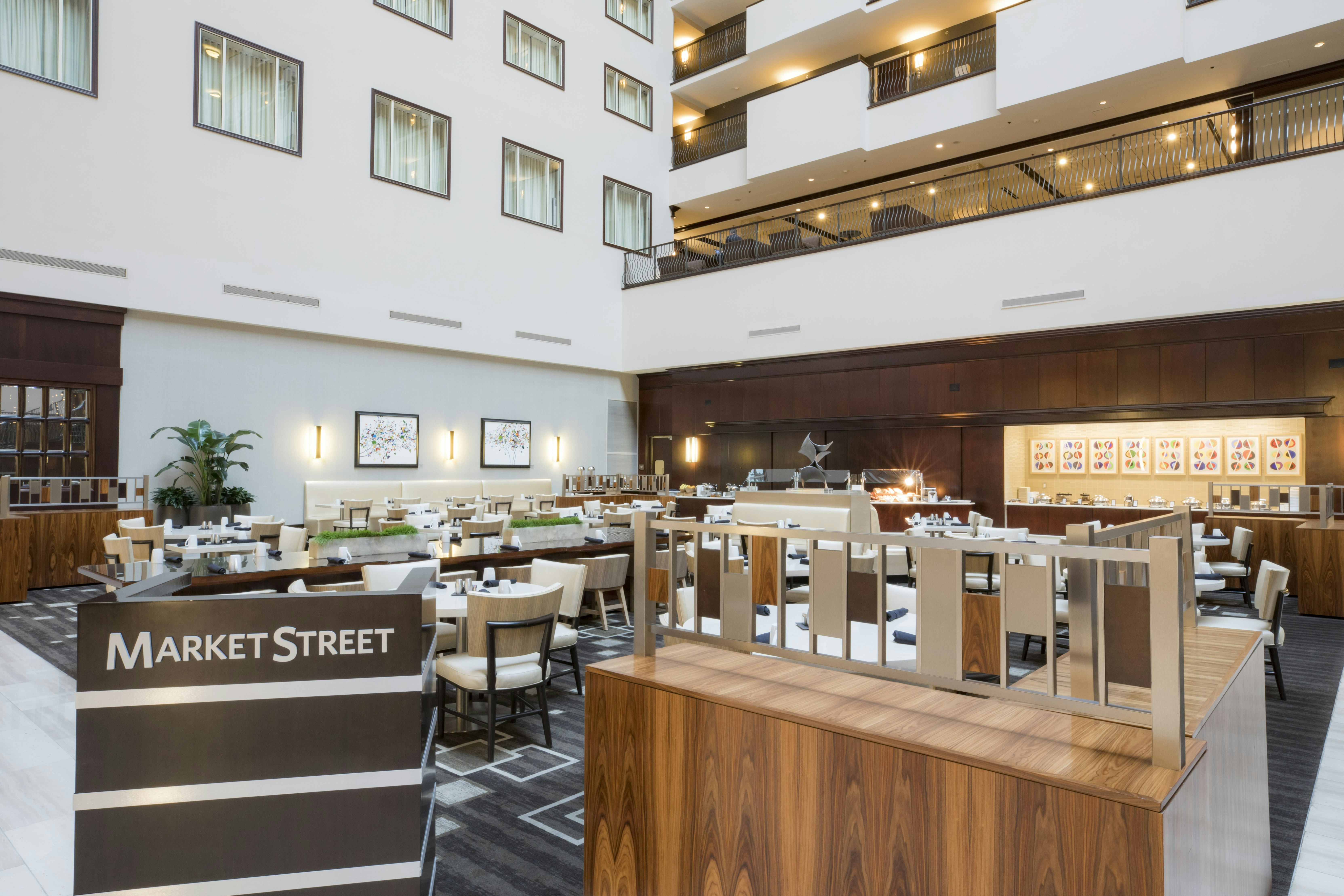 HILTON NASHVILLE-DOWNTOWN 16/78