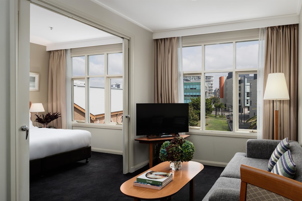 Rydges Newcastle 40/65