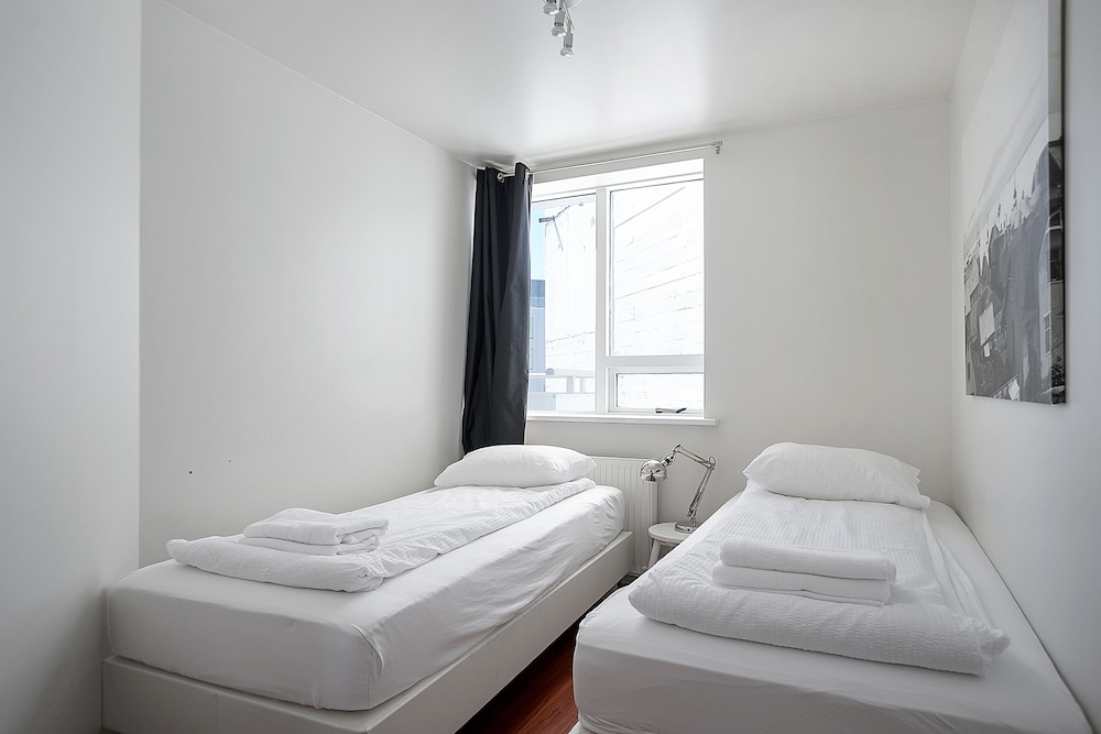 Einholt Apartments 13/50