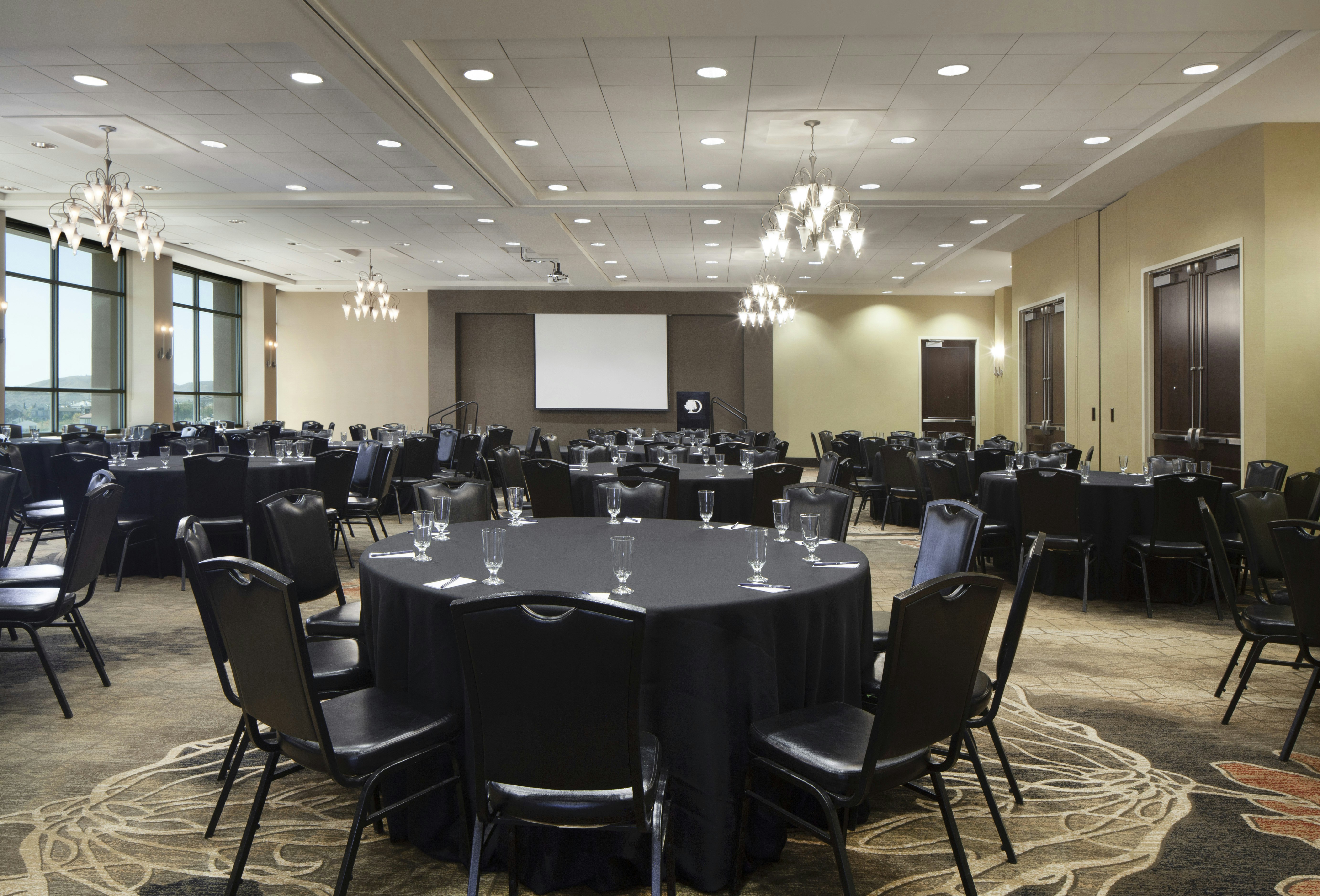 DoubleTree by Hilton El Paso Downtown 36/50