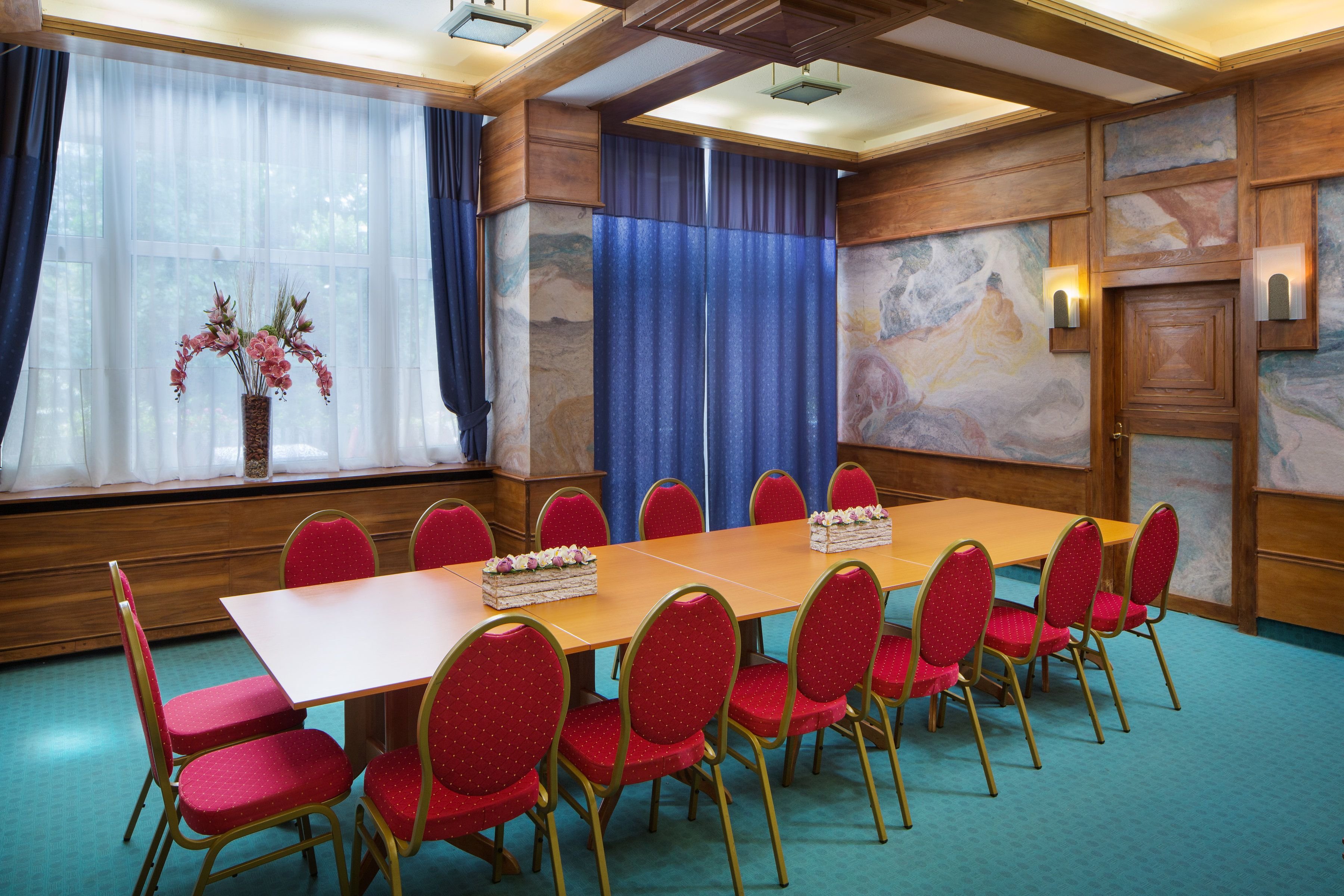 Benczur Hotel 40/42
