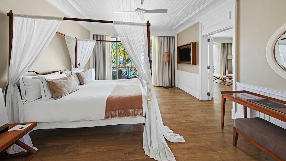 Senior, Suite, Double Bed, Sea View
