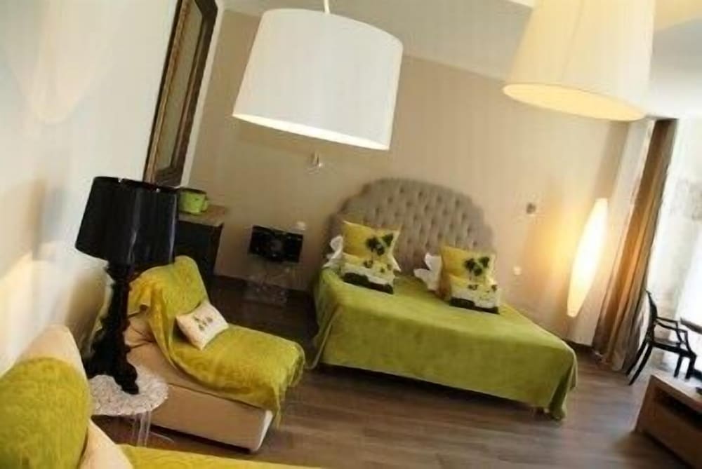 CHATEAU CLEMENT 30/50