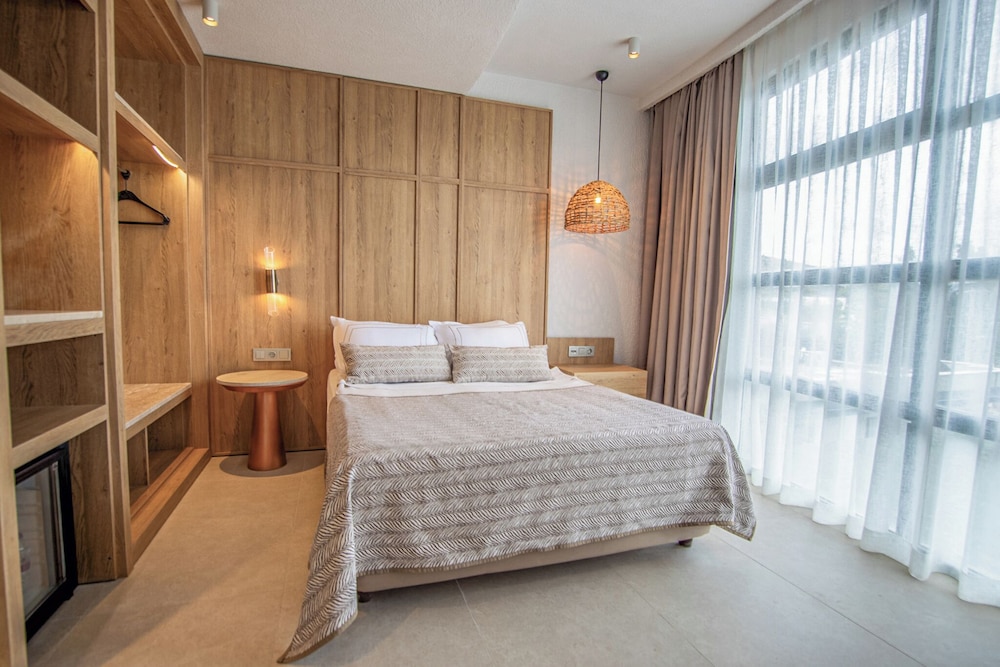 Bodrum Beach Resort 22/65
