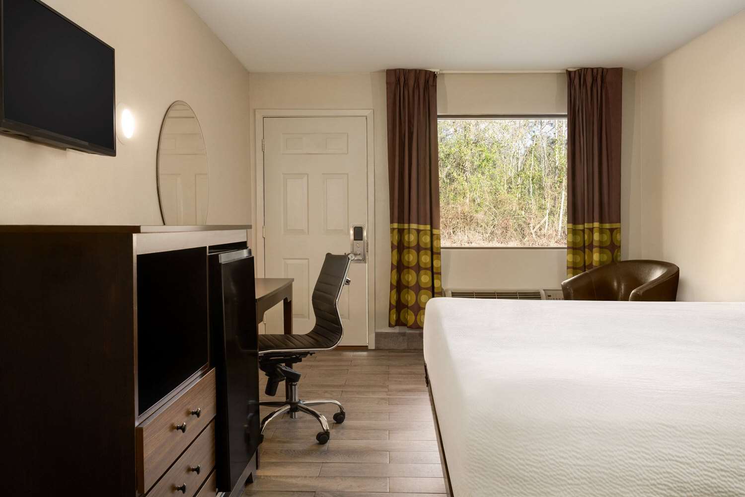 Super 8 By Wyndham Ocean Springs Biloxi 15/43