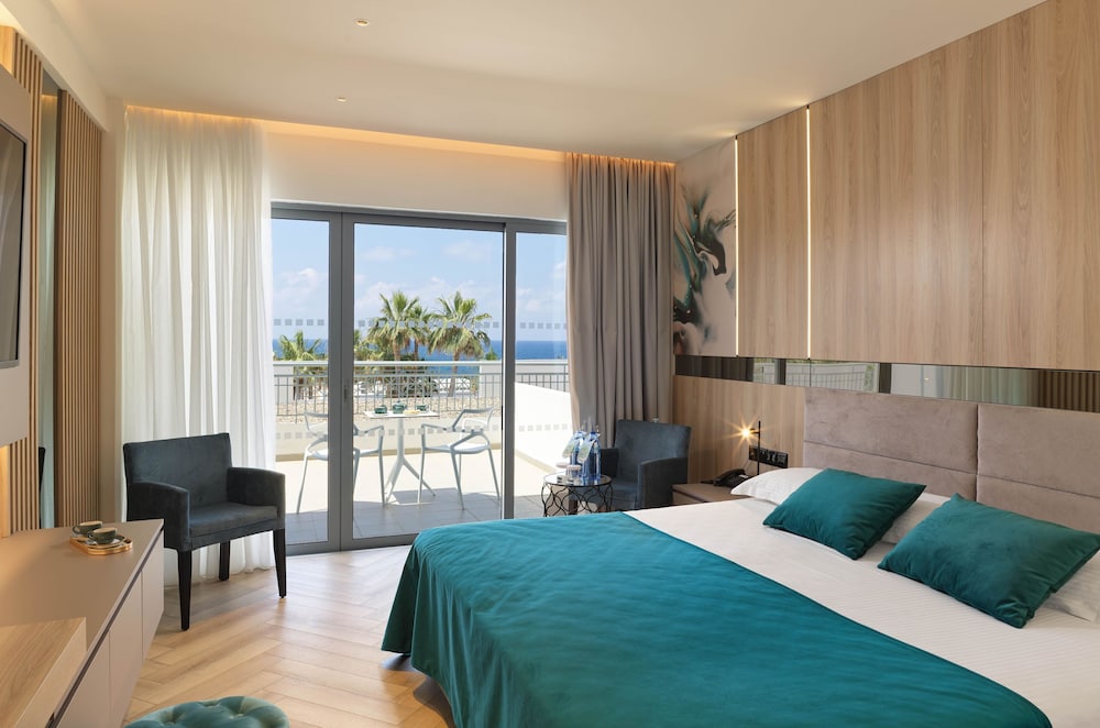 St. George Beach Hotel & Spa Resort - Adults Only 49/139