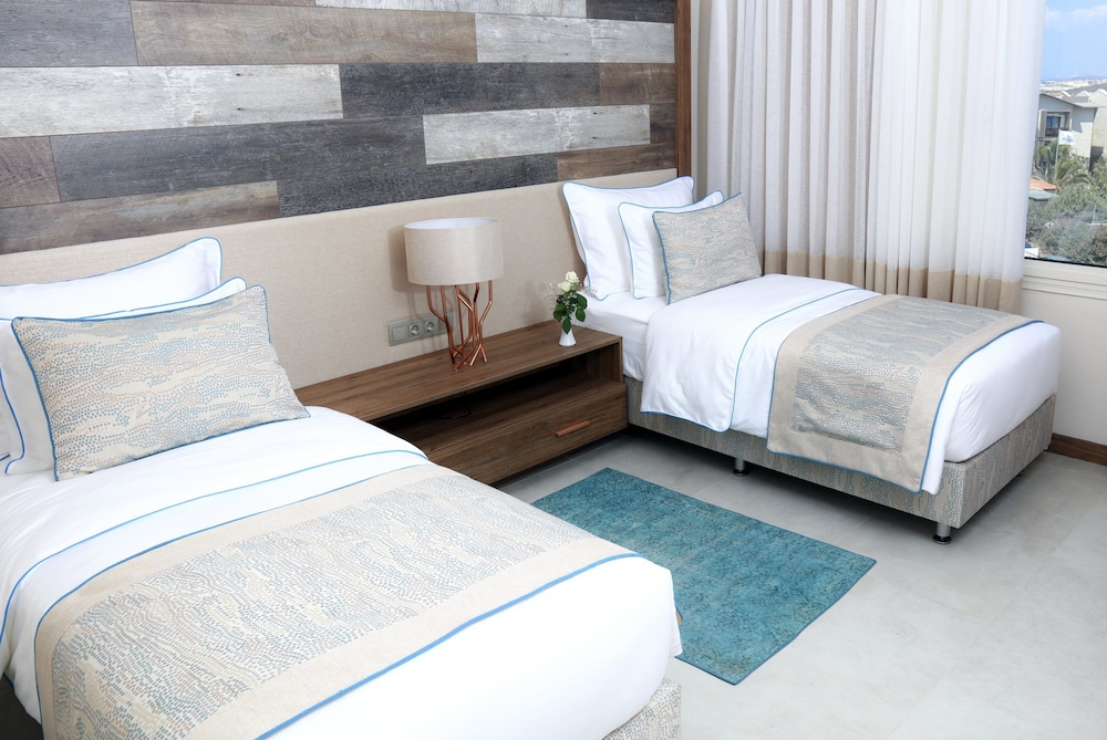 Design Plus Seya Beach Hotel 18/67