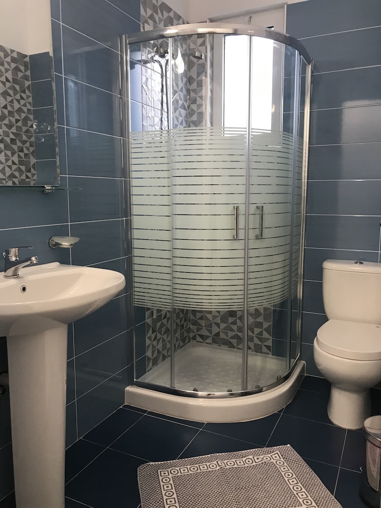 Filoxenia Hotel Apartments 48/51