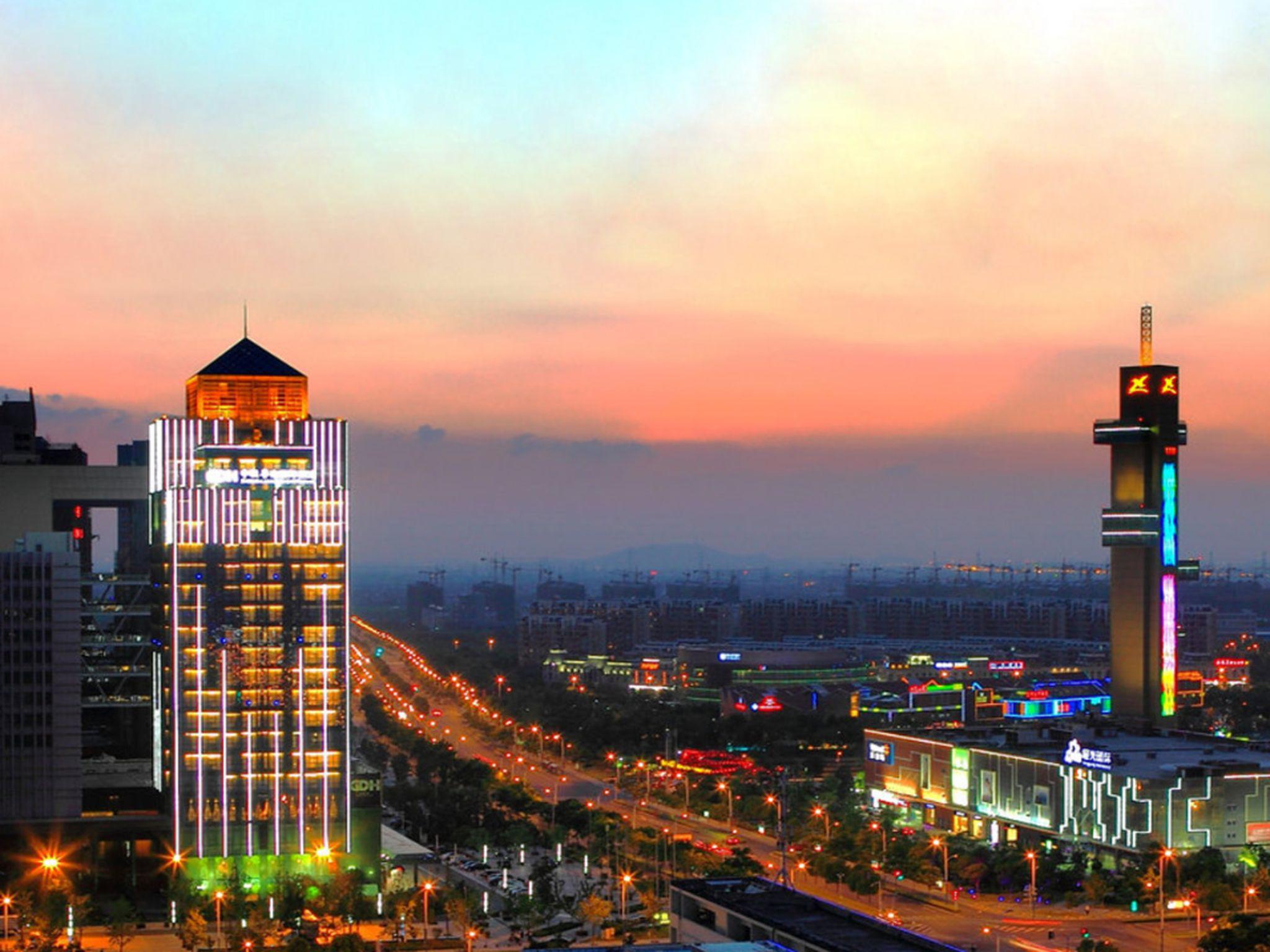Zhong Lian (GDH) International Hotel 38/48
