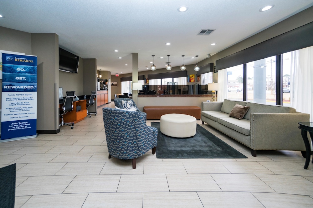 Best Western Airport Inn 32/40