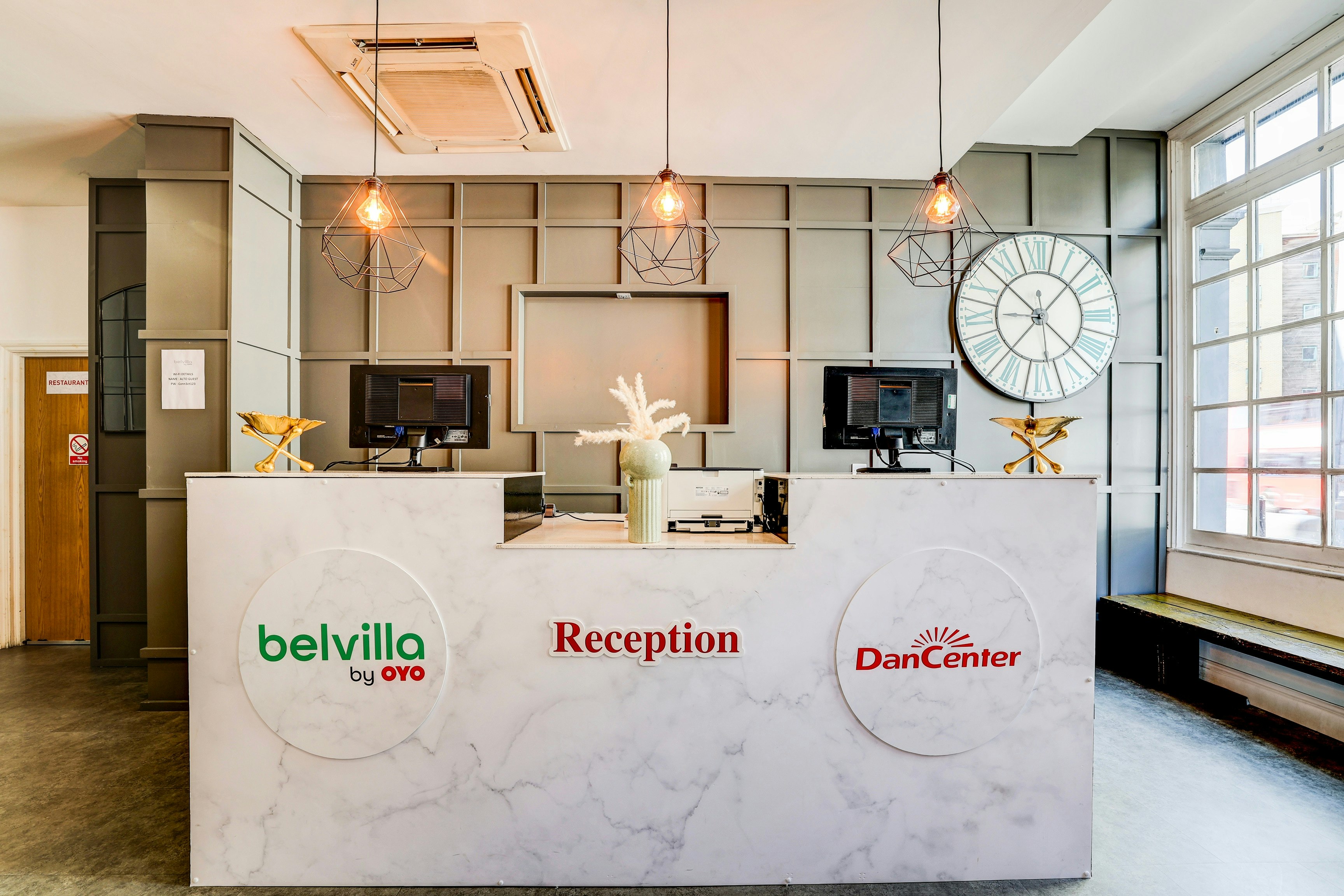 Belvilla Ilford Station Hotel, 4 min from Elizabeth line 35/46