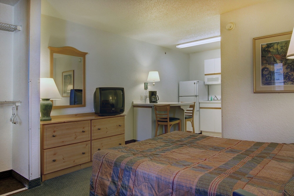 Studio 6 Extended Stay - Duluth, GA - Atlanta - Gwinnett Place 36/48
