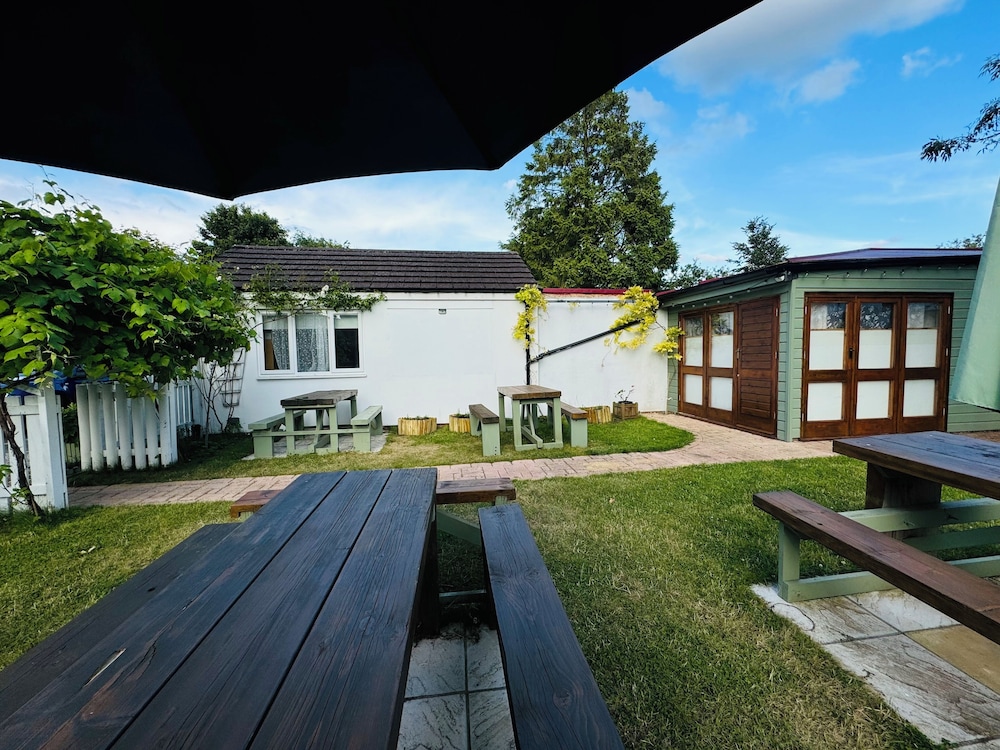 Oxford Guest House 41/50