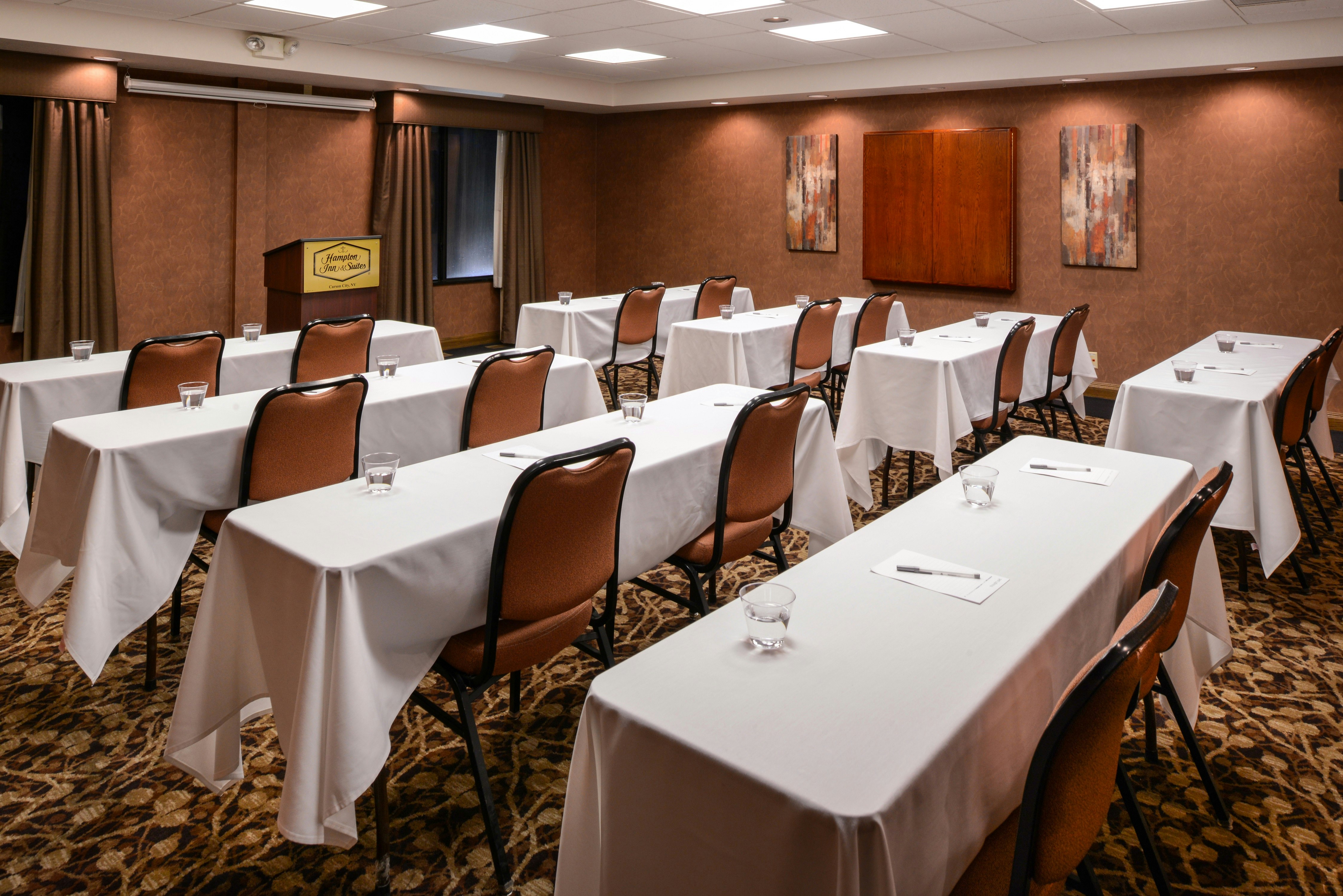 Hampton Inn Suites Carson City 48/56