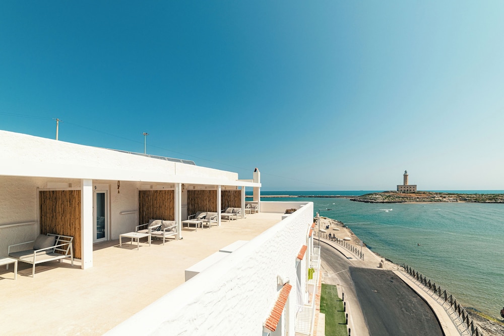 Adivè Rooms And Restaurant 37/50