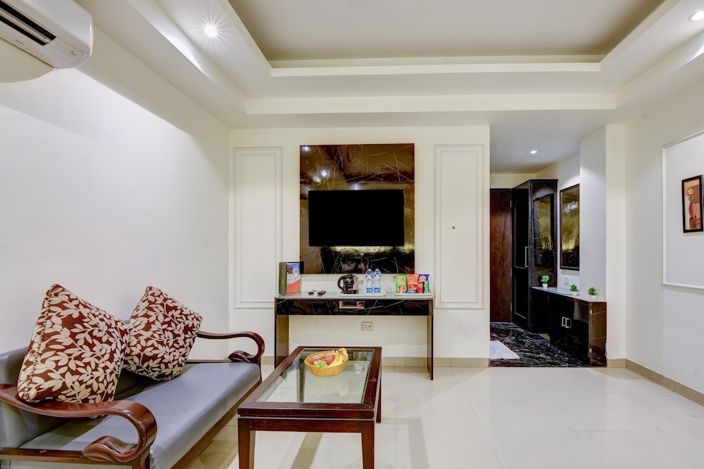 HOTEL KRISHNA DELUXE 62/70