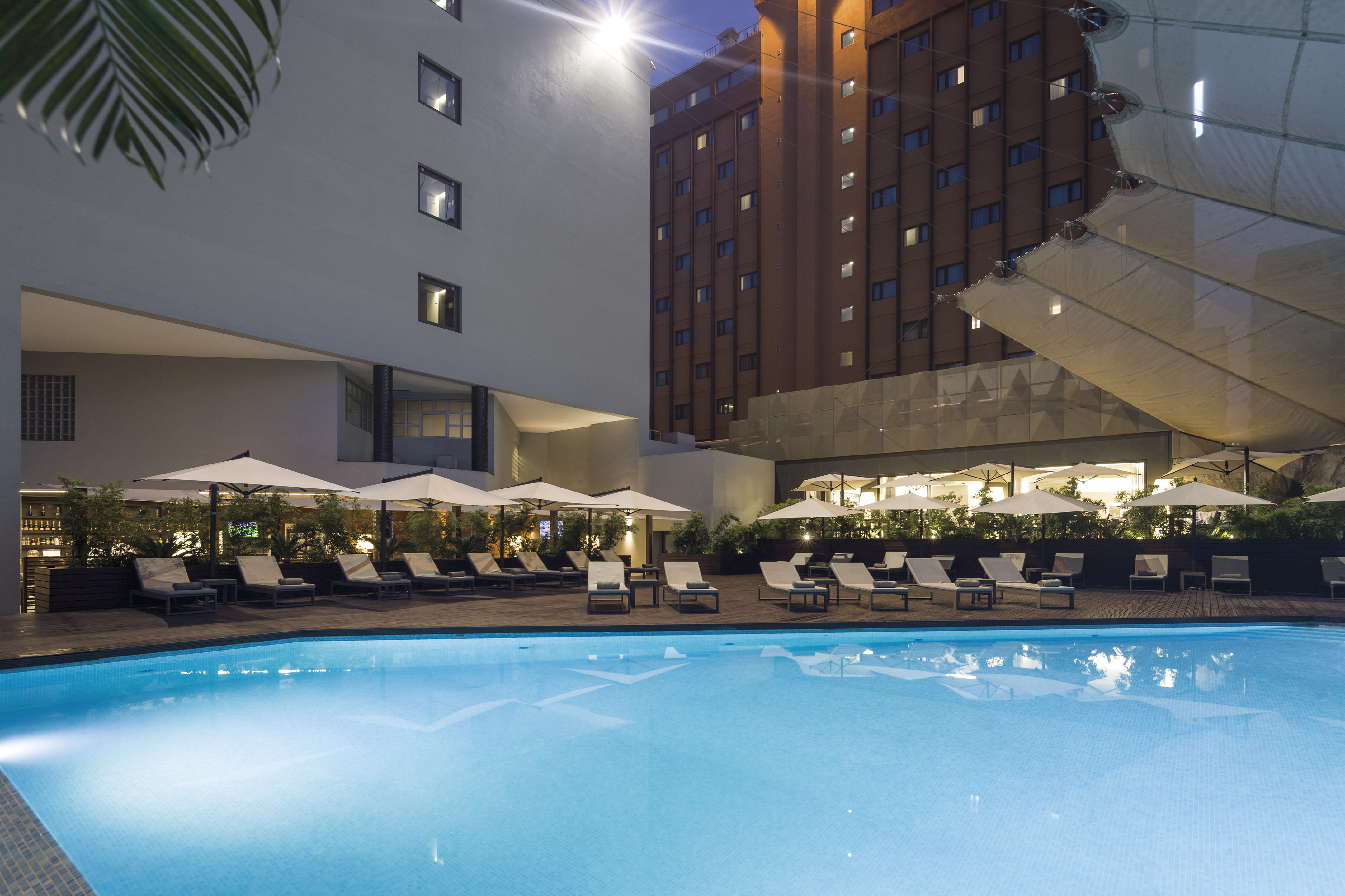 Hotel Tropico 3/63